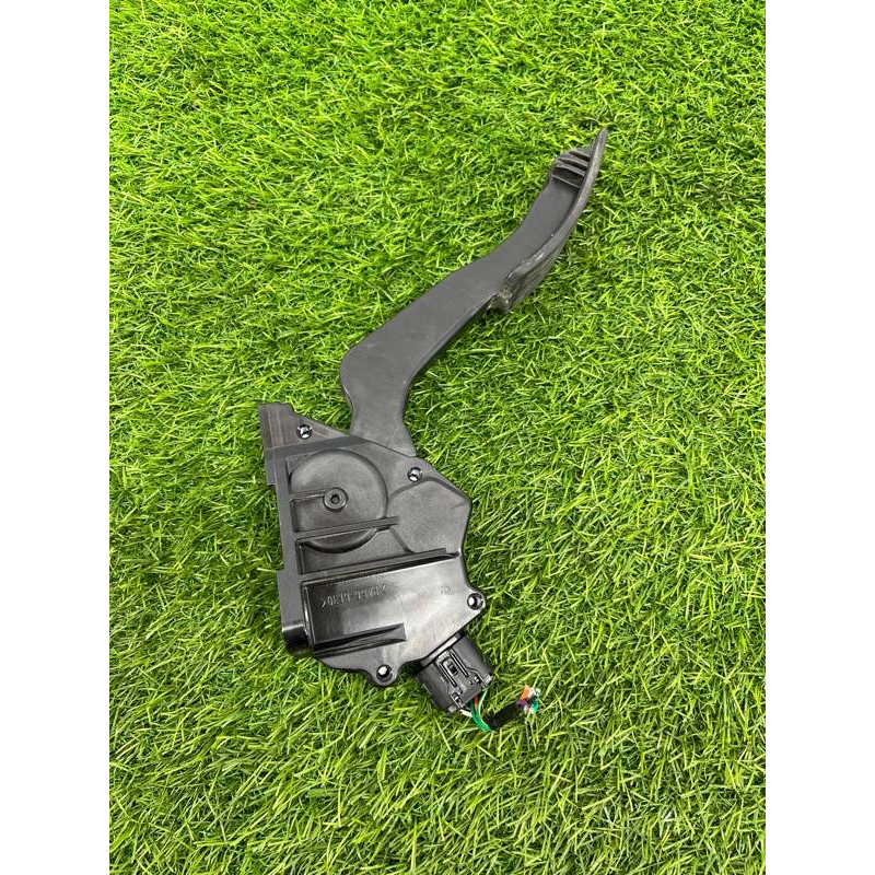 Педаль газа (электрика двигателя) Subaru Outback B15 36010al090