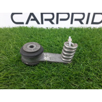 Кронштейн глушителя