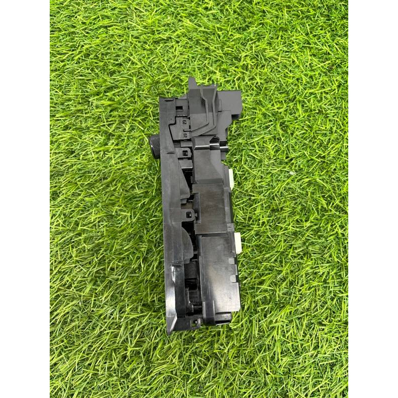 Блок кнопок стеклоподъемников (электрика / кнопки) Subaru Forester SK 2019 2.5 83071sj080