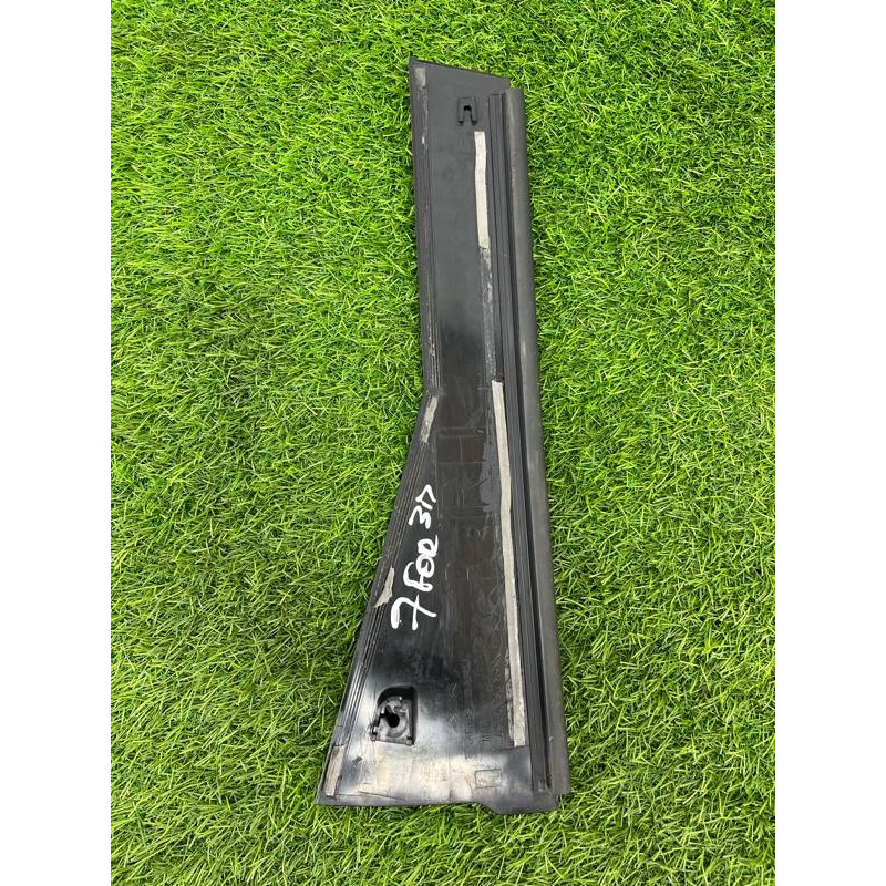 Накладка двери боковая (кузов и элементы) Subaru Forester SK 2019 2.5 63563sj040