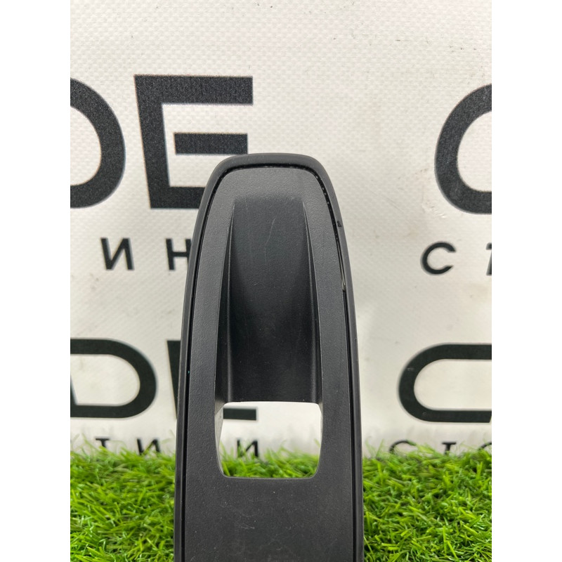 Накладка кнопок стеклоподъемника (салон) Subaru Forester SK 2019 2.5 83472FL000