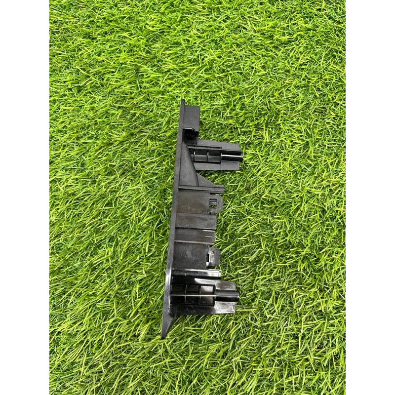 Накладка кнопок стеклоподъемника (салон) Subaru Forester SK 2019 2.5 83472FL000