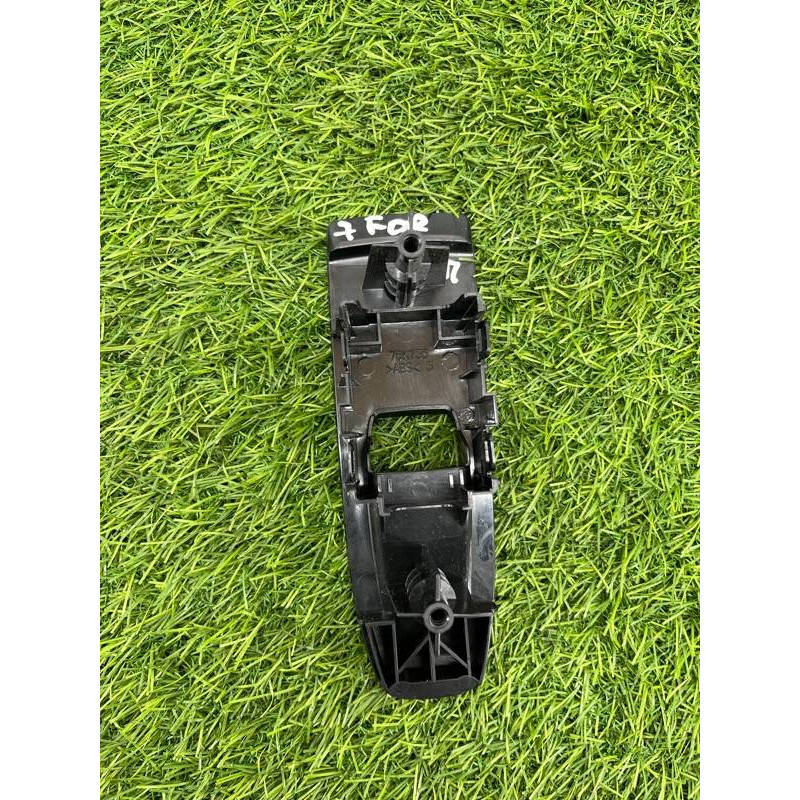 Накладка кнопок стеклоподъемника (салон) Subaru Forester SK 2019 2.5 83472FL000