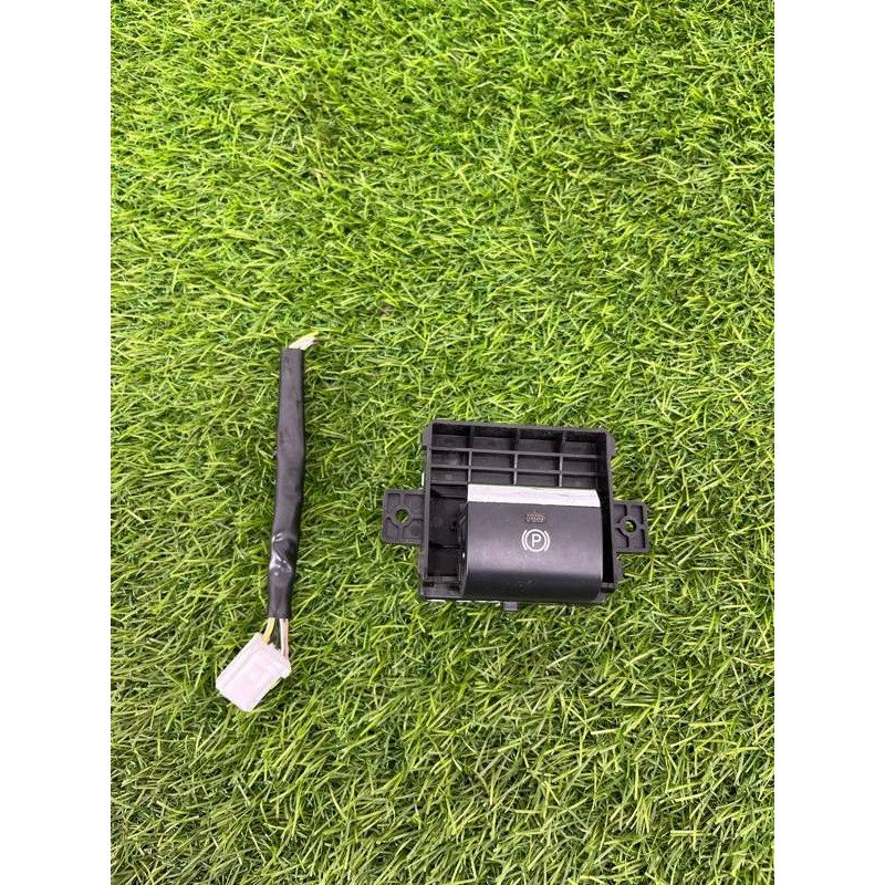 Кнопка стояночного тормоза (электрика / кнопки) Subaru Legacy BN 2016 2.5