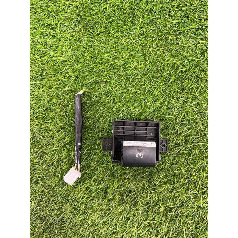 Кнопка стояночного тормоза (электрика / кнопки) Subaru Legacy BN 2016 2.5