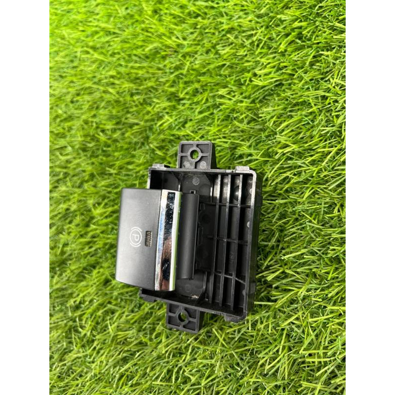 Кнопка стояночного тормоза (электрика / кнопки) Subaru Legacy BN 2016 2.5