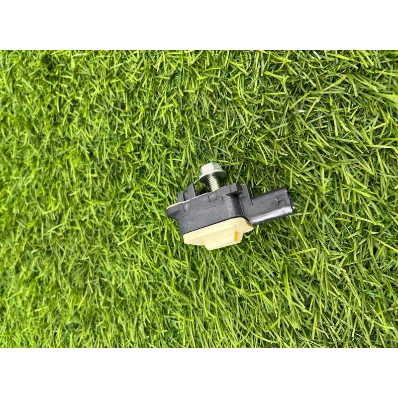 Датчик удара (электрика / датчики) Subaru Forester SK 2019 2.5 98237sj030