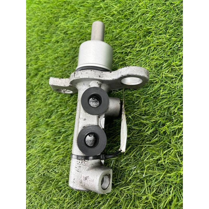 Главный тормозной цилиндр (тормозная система) Opel Vectra C 2.2 Z22YH 558093