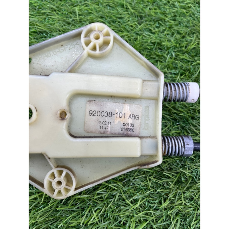 Механизм стеклоподъемника (кузов и элементы) Renault Megane 3 2011 1,5 dCi (K9K837)