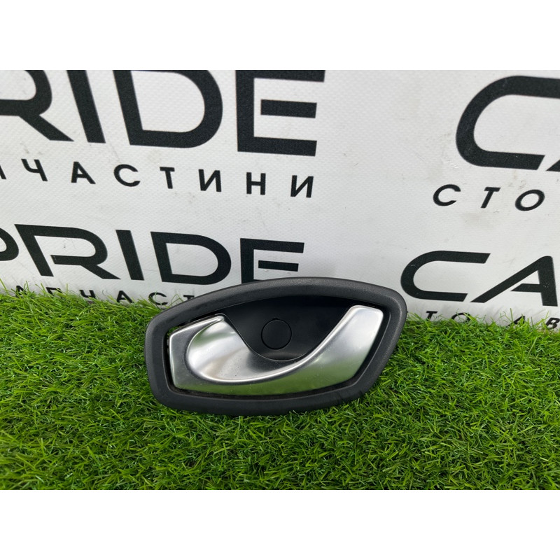 Ручка двери внутренняя (салон) Renault Megane 3 2011 1,5 dCi (K9K837) 826730001r