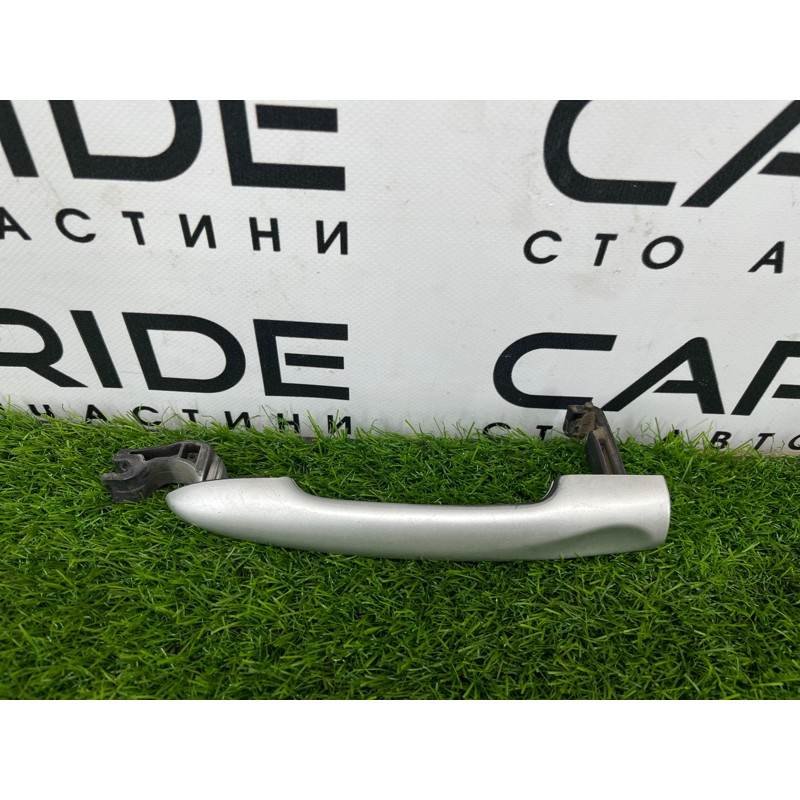 Ручка двери внешняя (кузов и элементы) Renault Megane 3 2011 1,5 dCi (K9K837) 806B03759R