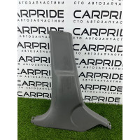 Обшивка стойки центральная