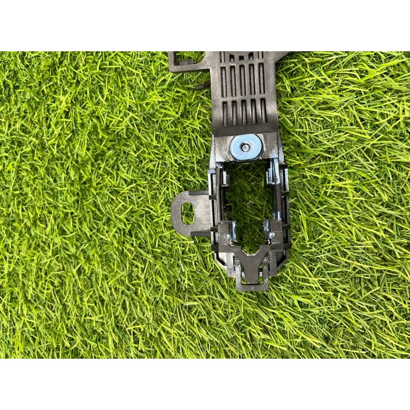 Кронштейн ручки двери (кузов и элементы) Subaru Forester SK 2019 2.5 61142CA000