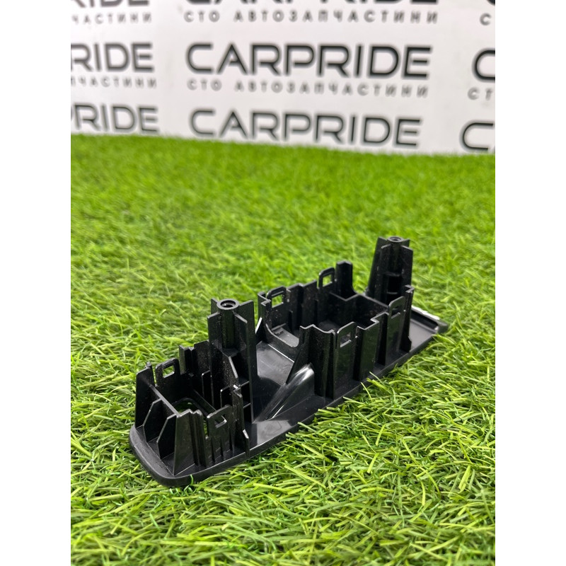 Накладка кнопок стеклоподъемника (салон) Subaru Forester SK 2019 2.5 83472FL010