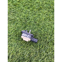 Датчик удару