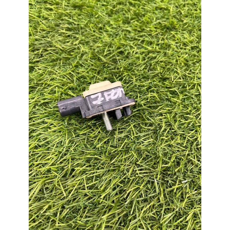 Датчик удара (электрика / датчики) Subaru Forester SK 2019 2.5 98237sj030