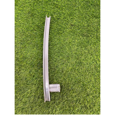 Направляющая стекла двери