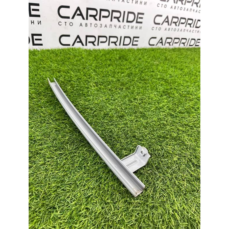 Направляющая стекла двери (кузов и элементы) Subaru Forester SK 2019 2.5 61240SJ0009P