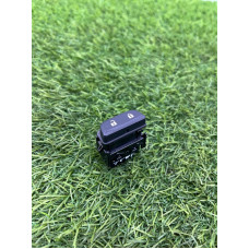 Кнопка блокировки центрального замка