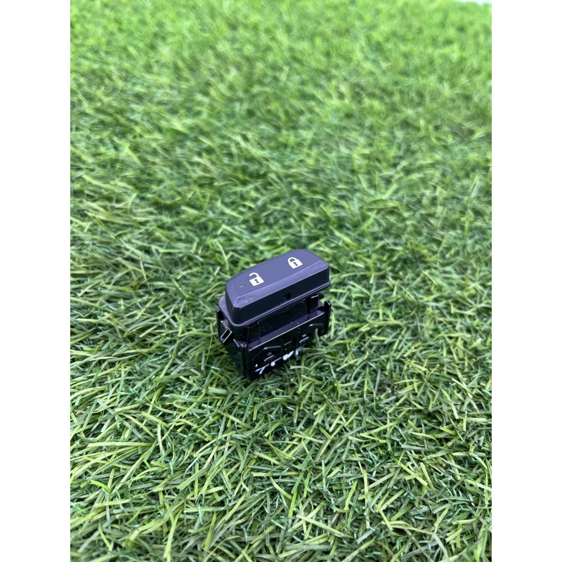 Кнопка блокировки центрального замка (электрика / кнопки) Subaru Forester SK 2019 2.5 83078FL000