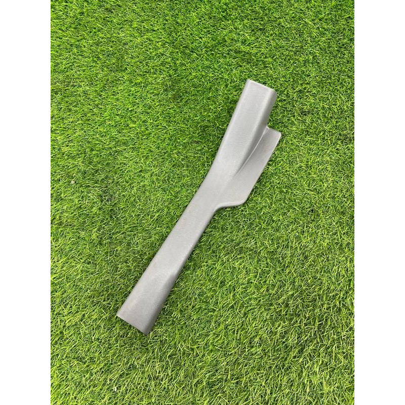 Накладка на порог (кузов и элементы) Nissan Almera B10 2008 1,6 QG16 7695395F0F