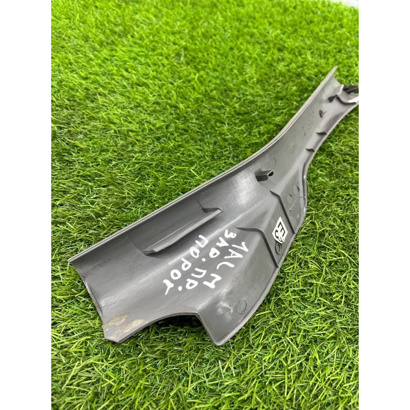 Накладка на порог (кузов и элементы) Nissan Almera B10 2008 1,6 QG16 7695395F0F