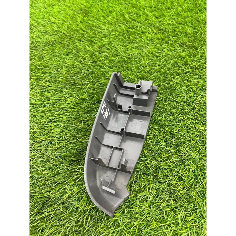 Декоративная накладка карты двери (салон) Nissan Almera B10 2008 1,6 QG16 7846131720