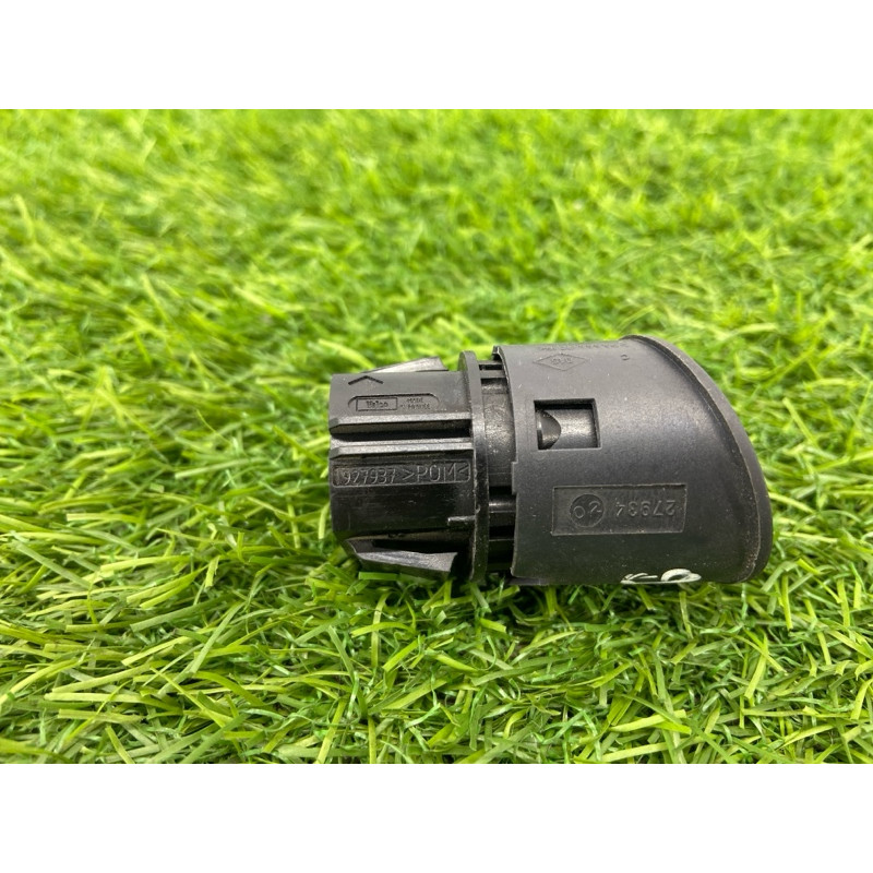 Кнопка Start Stop (электрика / кнопки) Renault Megane 2 2004 1.9 DCI 1927937