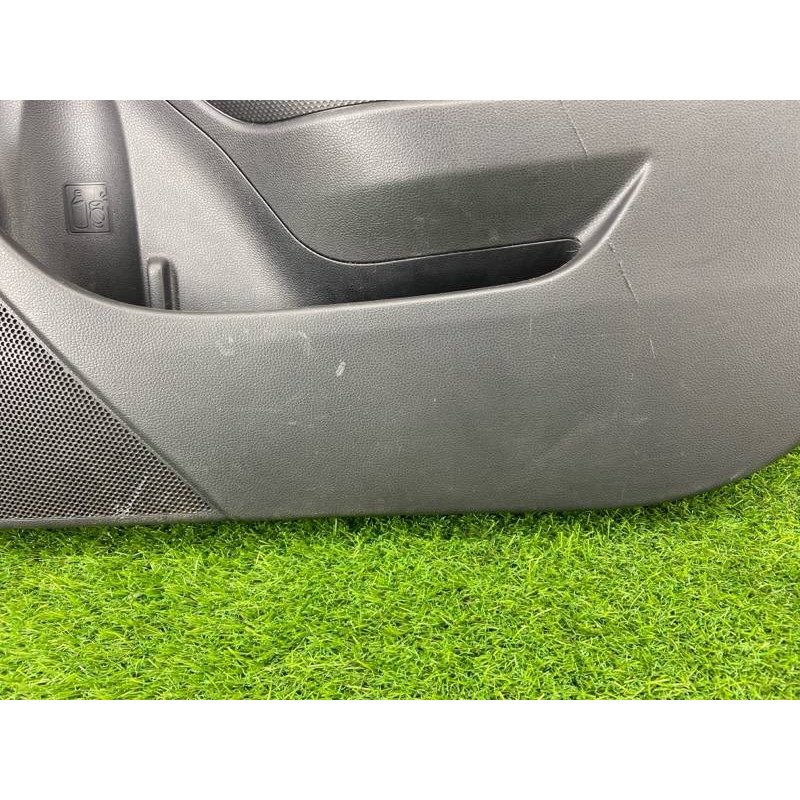 Дверная карта (салон) Subaru Forester SK 2019 2.5 94216SJ480SN