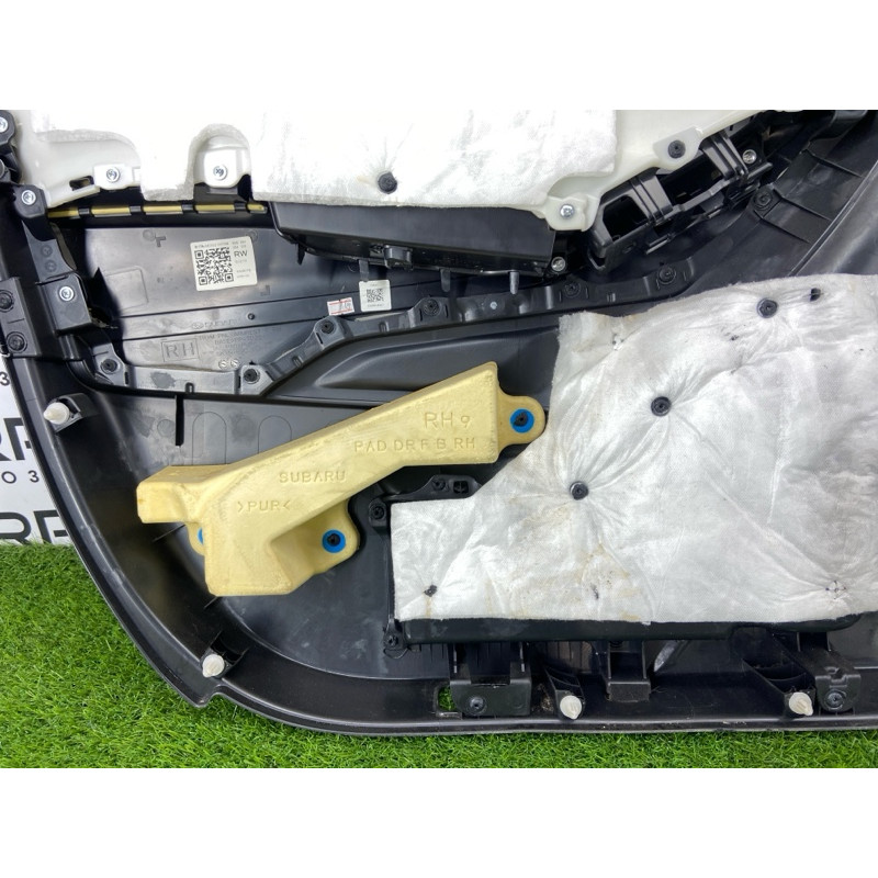 Дверная карта (салон) Subaru Forester SK 2019 2.5 94216SJ480SN