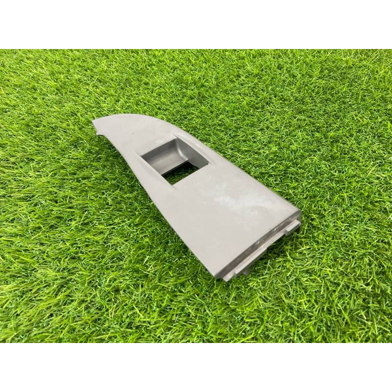 Декоративная накладка карты двери (салон) Nissan Almera B10 2008 1,6 QG16 8096195F0G