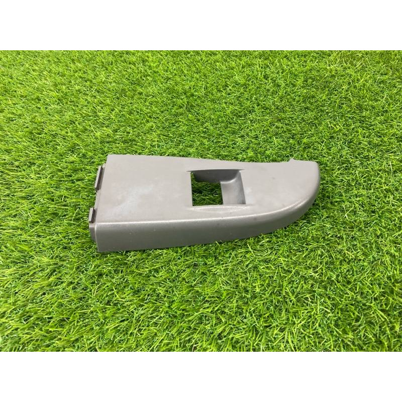 Декоративная накладка карты двери (салон) Nissan Almera B10 2008 1,6 QG16 8096195F0G