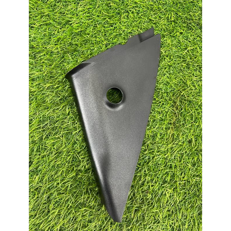 Молдинг двери (уголок) внутренний (кузов и элементы) Nissan Almera B10 2008 1,6 QG16 8029295F0D