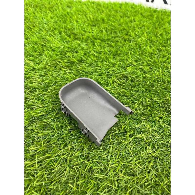 Заглушка ручки внутренней (салон) Nissan Almera B10 2008 1,6 QG16 8051395F0F