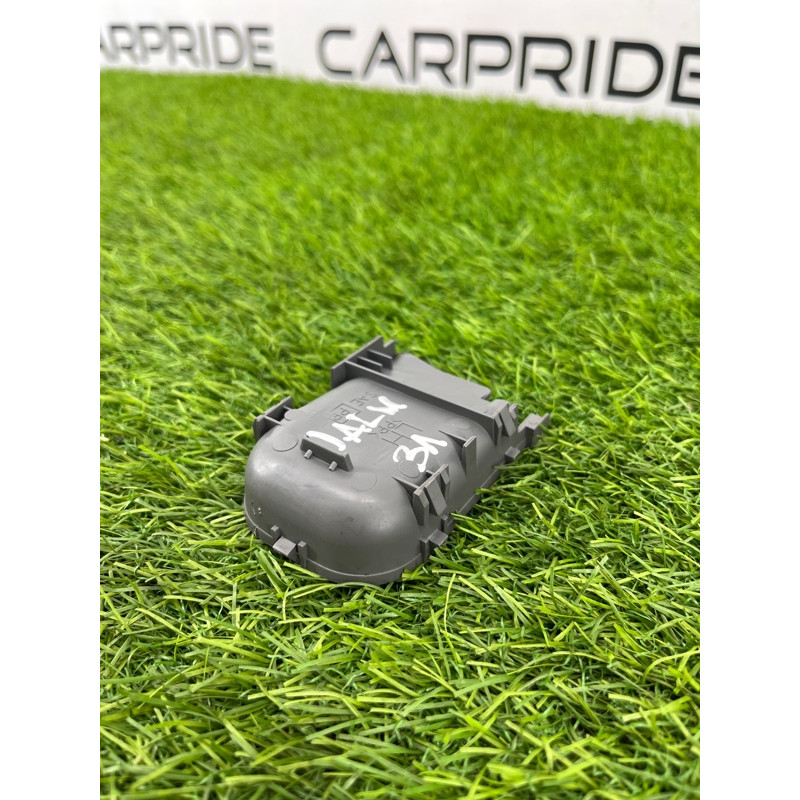 Заглушка ручки внутренней (салон) Nissan Almera B10 2008 1,6 QG16 8051395F0F