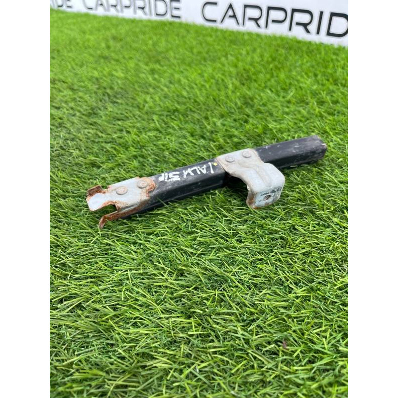 Направляющая стекла двери (кузов и элементы) Nissan Almera B10 2008 1,6 QG16 8238695F0A