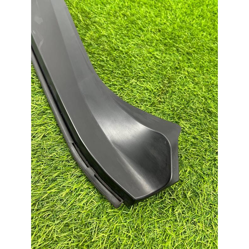 Накладка крышки багажника (кузов и элементы) Subaru Forester SK 2019 2.5 63186sj010