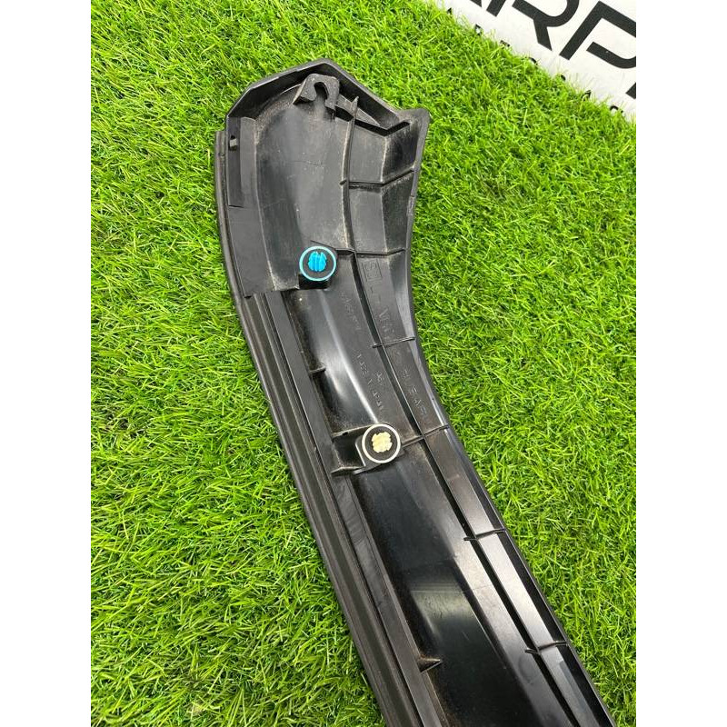 Накладка крышки багажника (кузов и элементы) Subaru Forester SK 2019 2.5 63186sj010