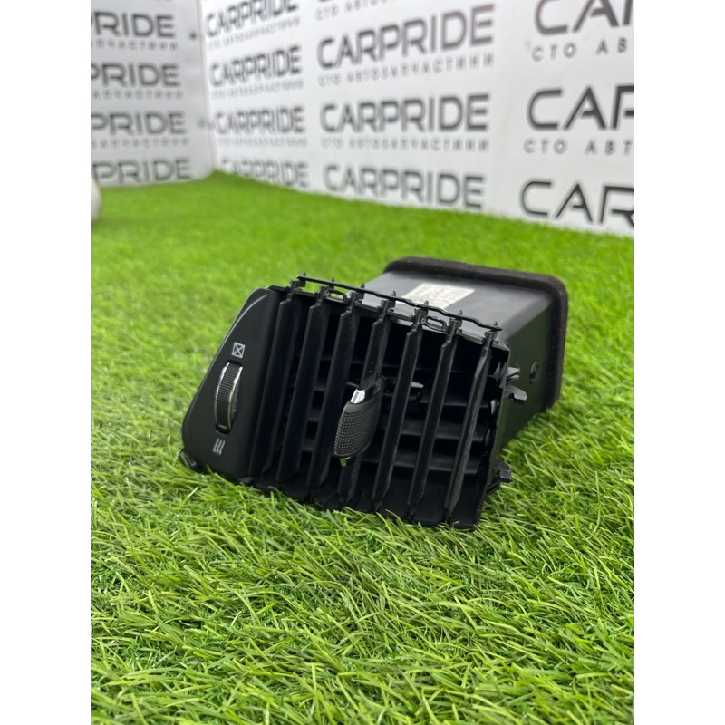 Воздуховод центральный (салон) Jeep Grand Cherokee WK2 2018 3.6 5MT21DX9AB