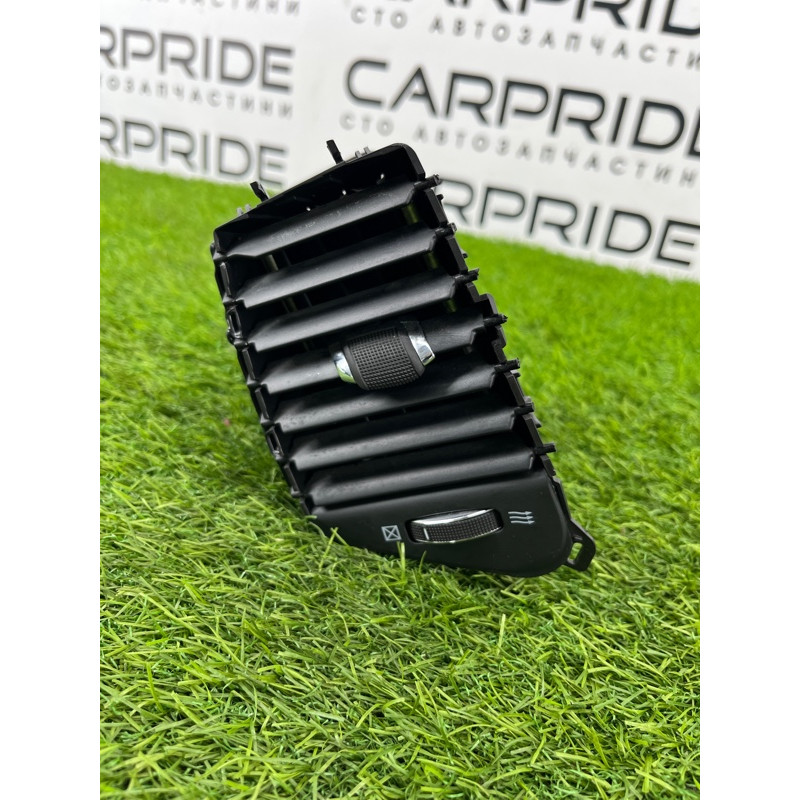 Воздуховод центральный (салон) Jeep Grand Cherokee WK2 2018 3.6 5MT21DX9AB