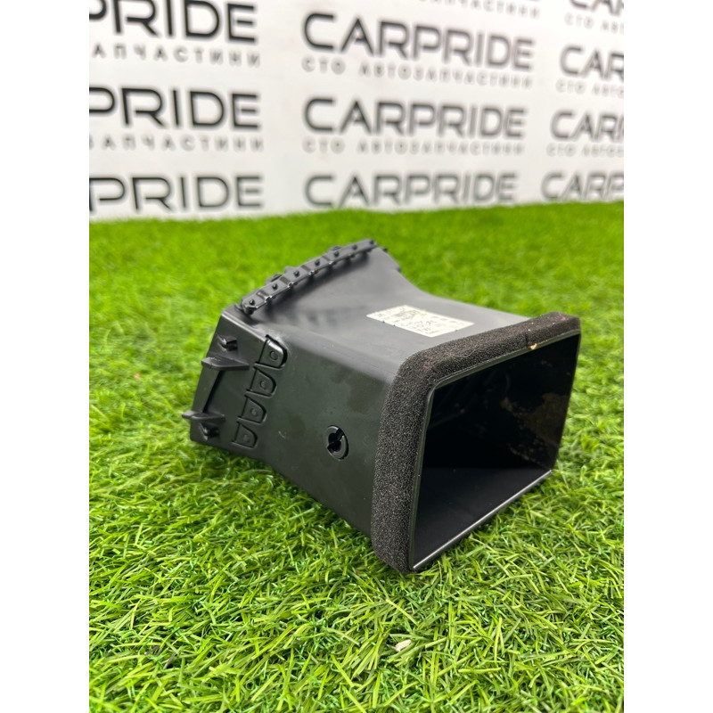 Воздуховод центральный (салон) Jeep Grand Cherokee WK2 2018 3.6 5MT21DX9AB