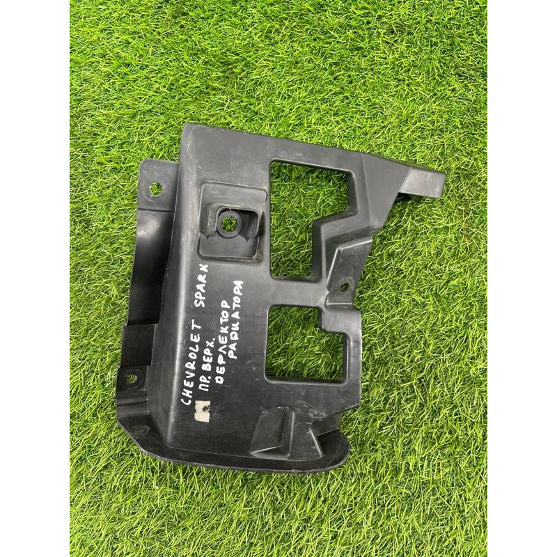 Воздуховод радиатора (кузов и элементы) Chevrolet Spark M300 95147763