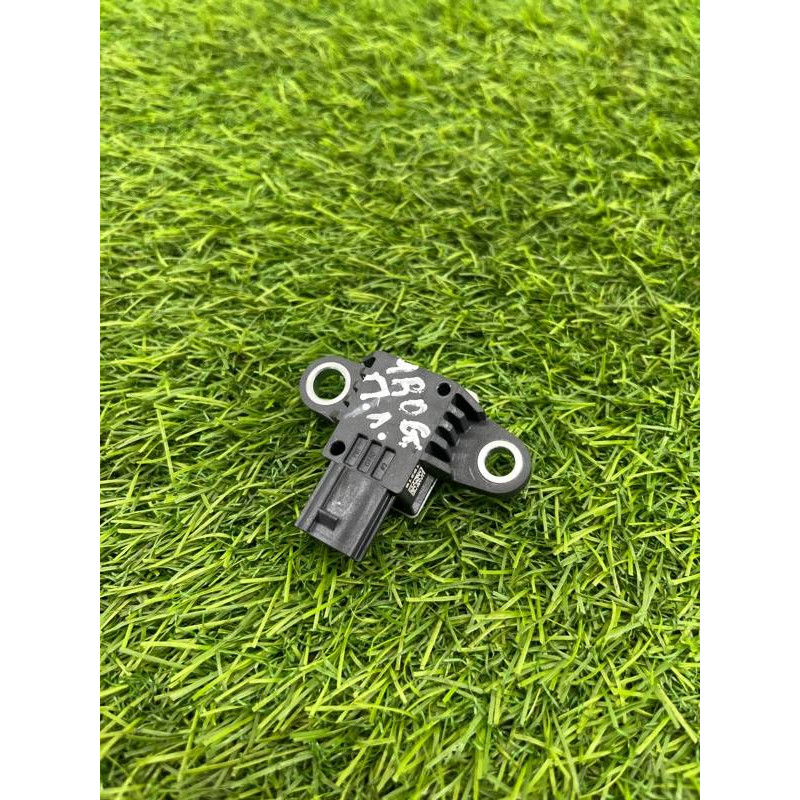 Датчик удара (электрика / датчики) Nissan Rogue T32 2020 2.5 988363ta8b