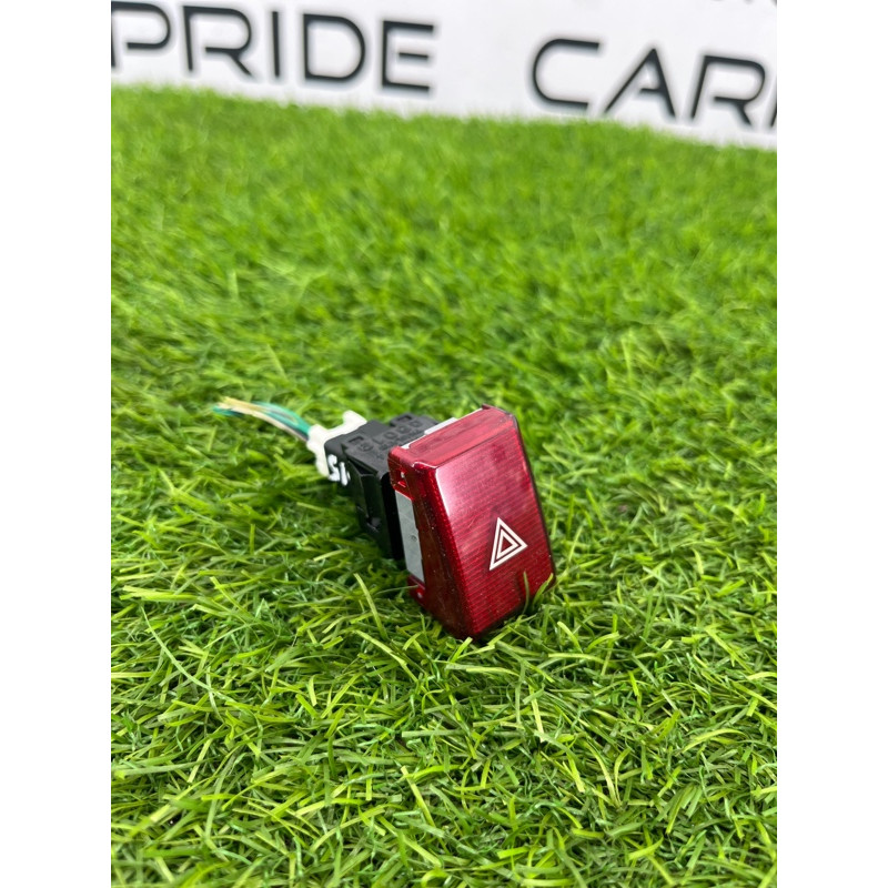 Кнопка аварийной сигнализации (электрика / кнопки) Subaru Outback B15 83037AL00A