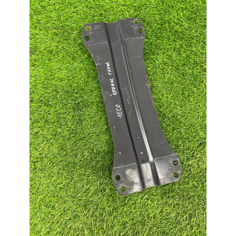 Кронштейн глушителя (выпускная система) Ford Ecosport B515 2018 1.0L 8V2Z58108K38A