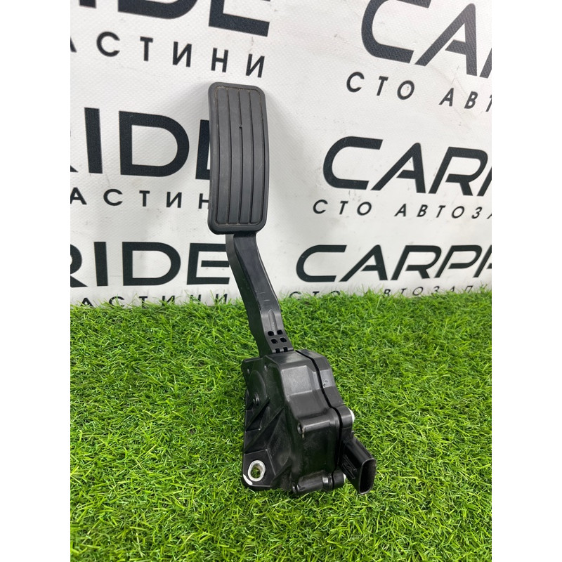 Педаль газа (электрика двигателя) Subaru Forester SJ 36010fj010