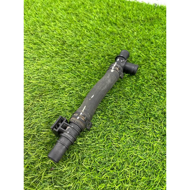 Патрубок (система охлаждения) Ford Ecosport B515 2018 1.0L