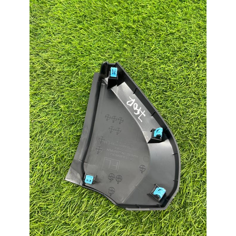 Заглушка торпедо (салон) Subaru Forester SK 2019 2.5 66073FL010