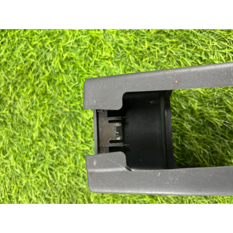 Заглушка сидения (салон) Subaru Forester SK 2019 2.5 64115sj000