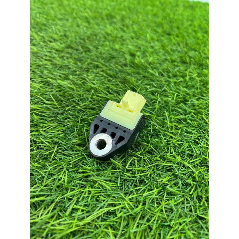 Датчик удара (электрика / датчики) Subaru Forester SJ 98231sg000